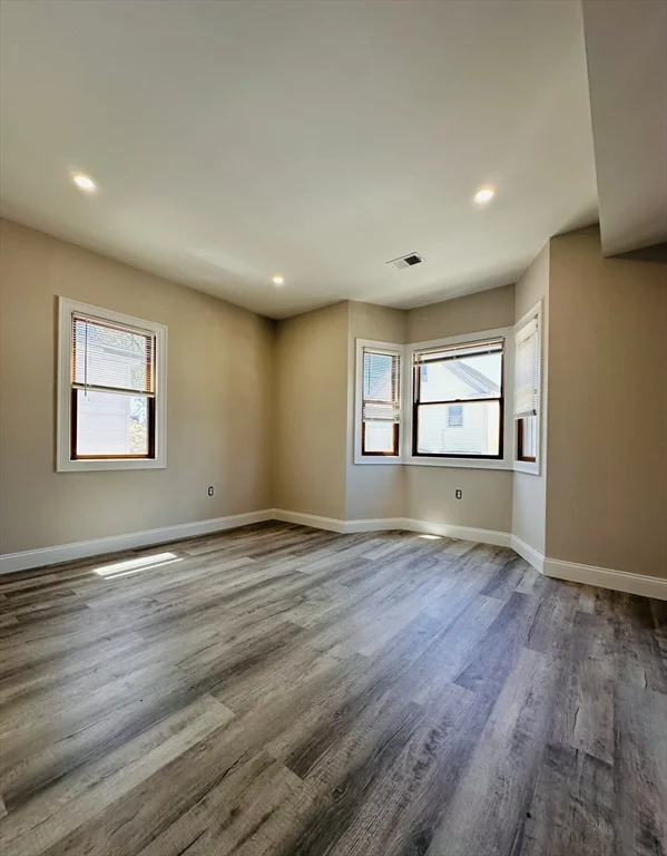 6 bed, 4+ bath apartment for rent at 167 Sydney Unit Street, Dorchester — photo 3 of 15