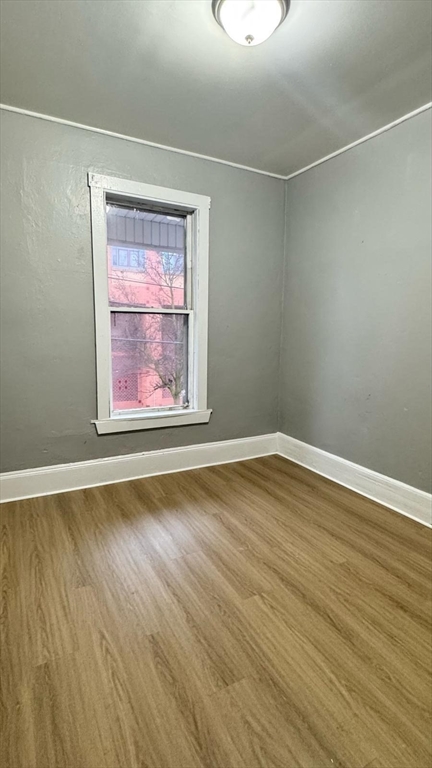 3 bed, 1 bath apartment for rent at 167 Walnut Unit 2, Chelsea — photo 6 of 9