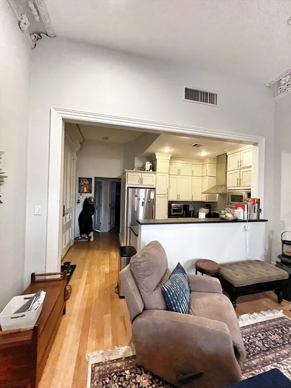 2 bed, 1 bath apartment for rent at 1670 Washington St Unit 2, South End — photo 18 of 24