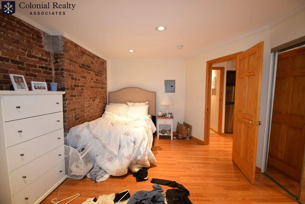 2 bed, 1 bath apartment for rent at 1671 Beacon St Unit 2, Aspinwall Hill — photo 4 of 7