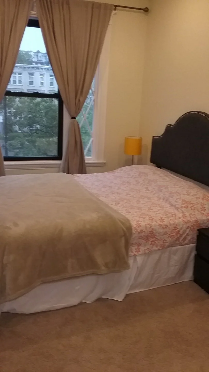 2 bed, 1 bath apartment for rent at 1672 Beacon St Unit 3, Washington Square — photo 3 of 5