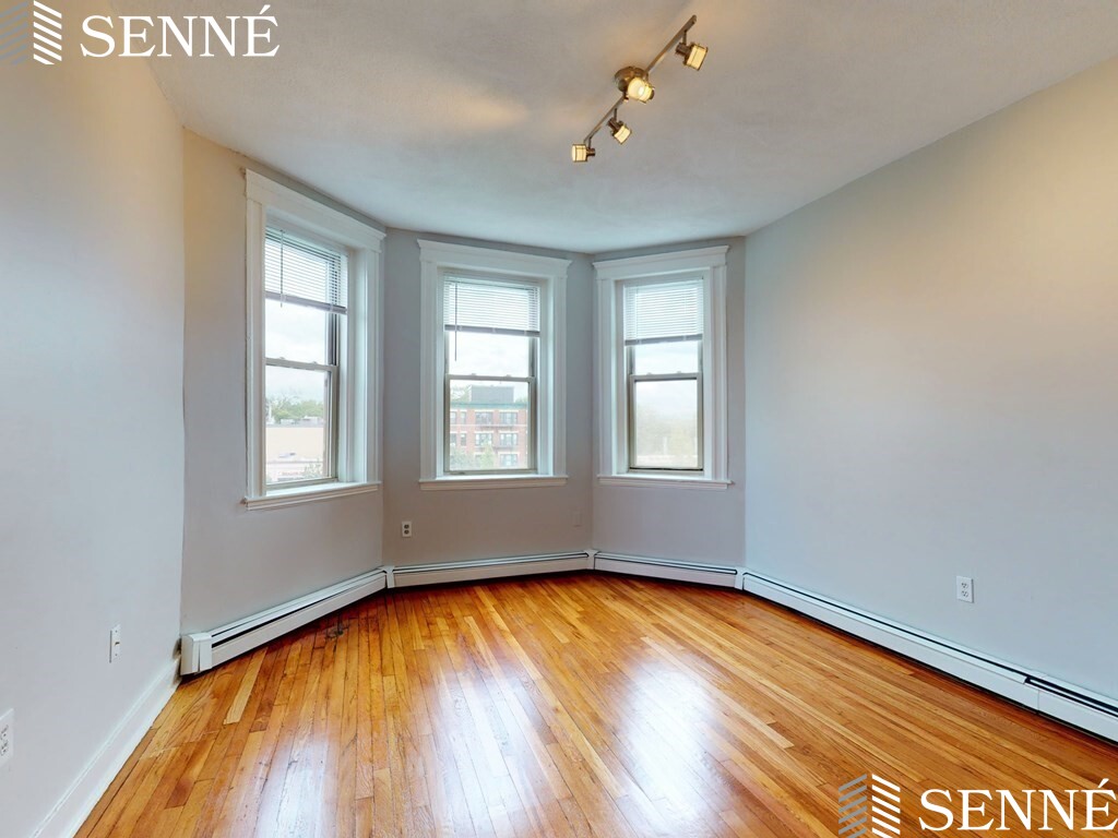 1 bed, 1 bath apartment for rent at 1673 Commonwealth Ave Unit 18, Brighton — photo 19 of 28