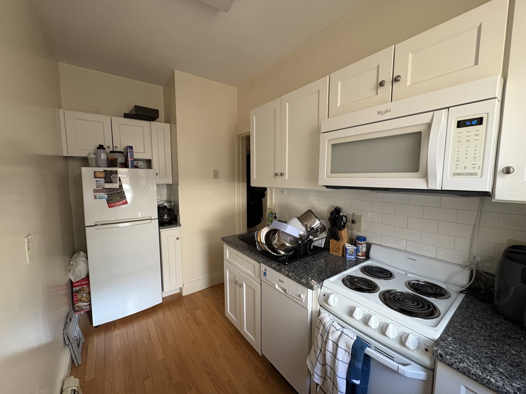 Studio bed, 1 bath apartment for rent at 1673 Commonwealth Ave Unit 8A, Brighton