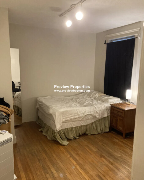 Studio bed, 1 bath apartment for rent at 1673 Commonwealth Ave Unit 8P, Brighton