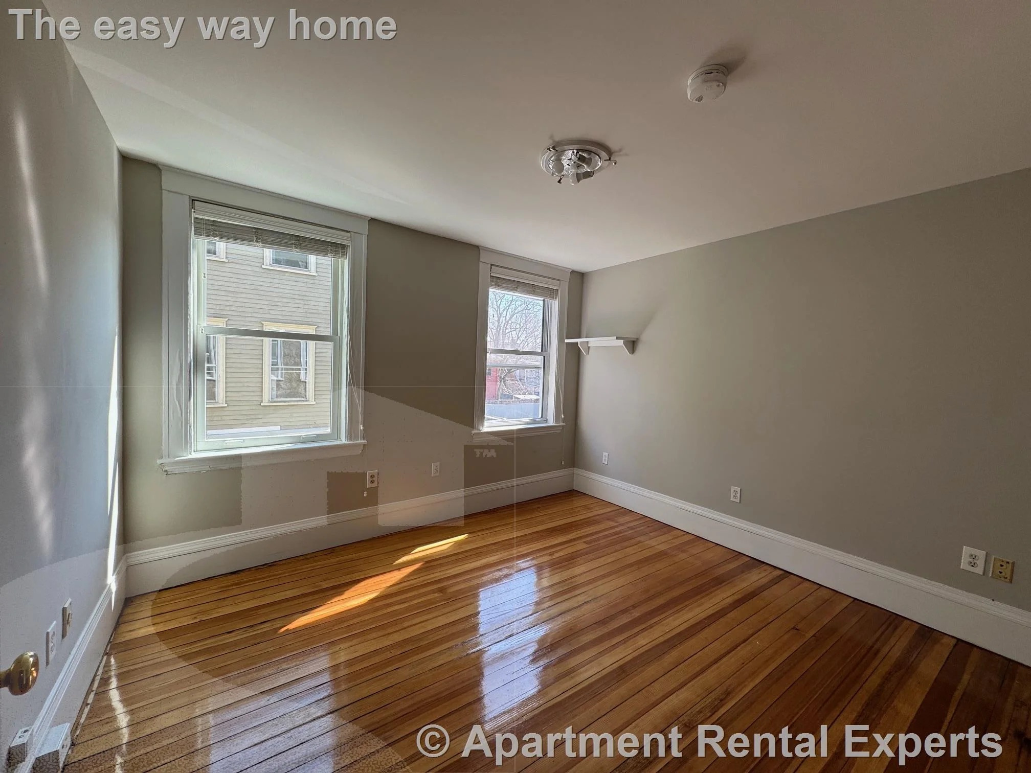 3 bed, 1 bath apartment for rent at 1675 Massachusetts Ave Unit 4, Harvard Square — photo 3 of 10