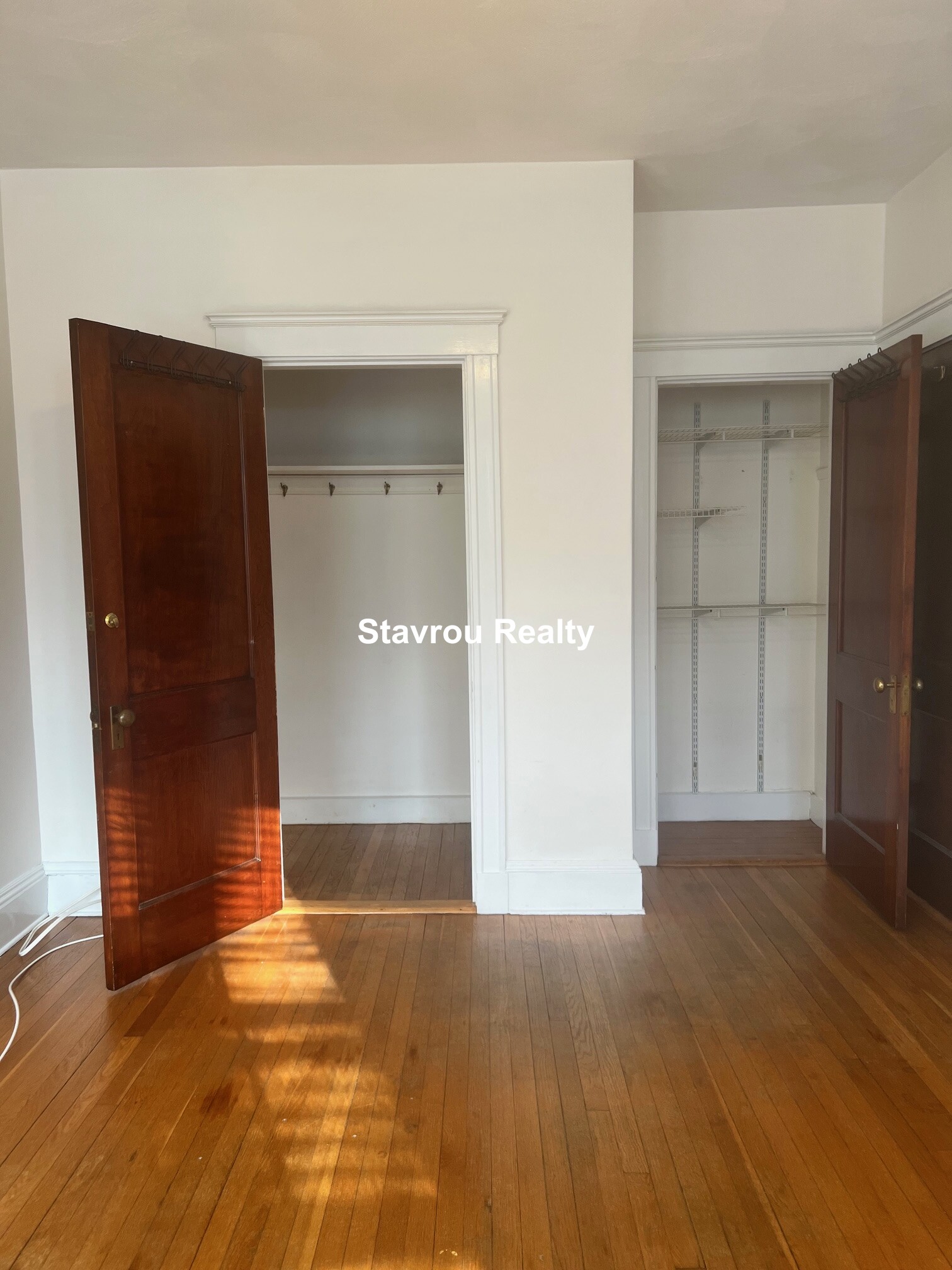 4 bed, 2 bath apartment for rent at 1677 Beacon St Unit 2, Aspinwall Hill — photo 16 of 51