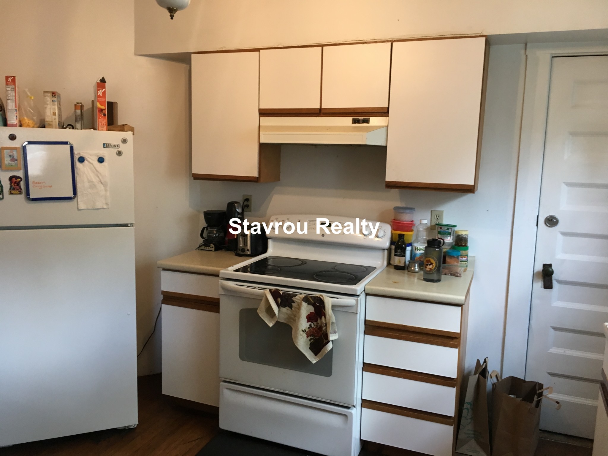 4 bed, 2 bath apartment for rent at 1677 Beacon St Unit 2, Aspinwall Hill — photo 6 of 51