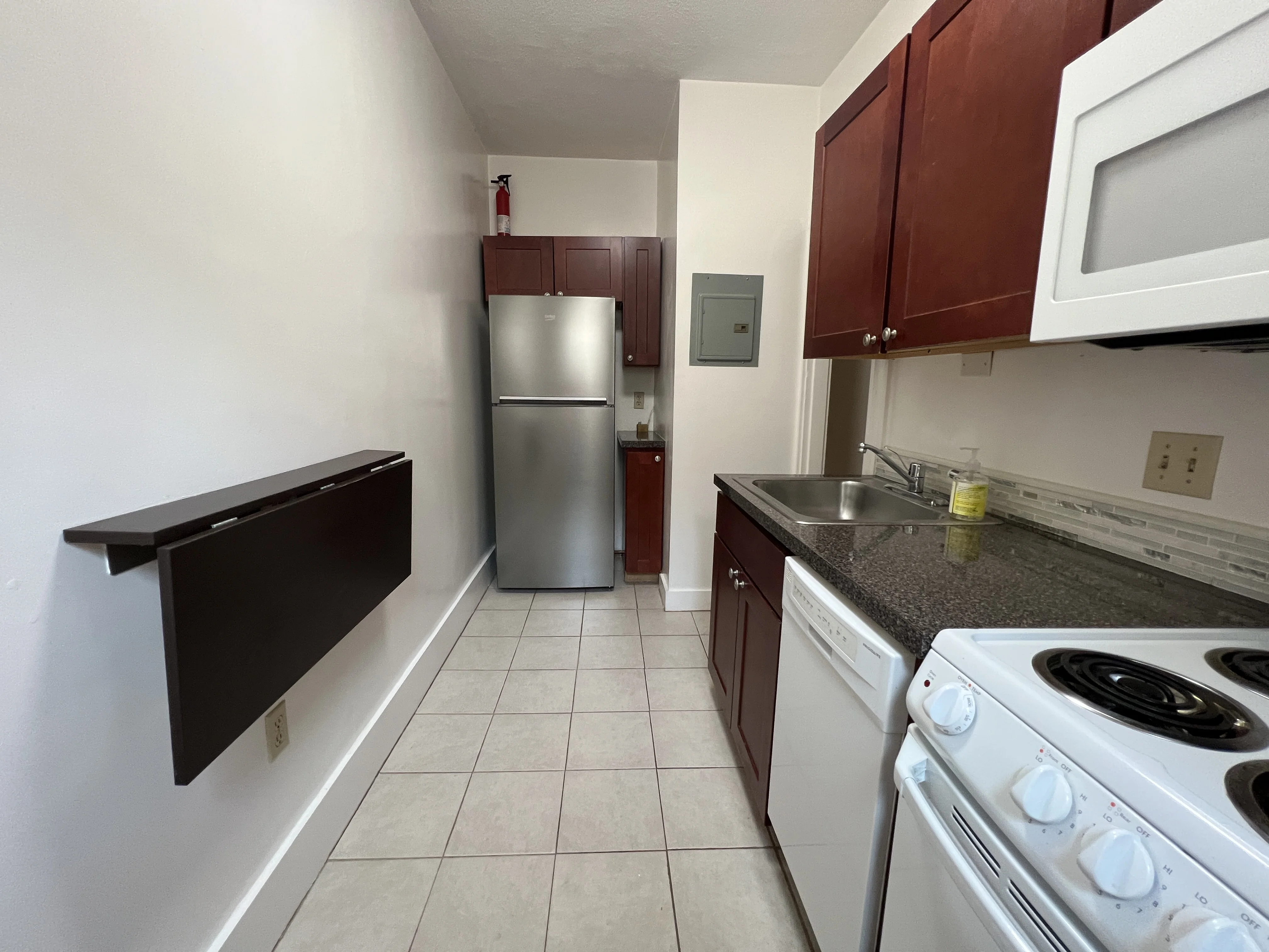 Studio bed, 1 bath apartment for rent at 1677 Commonwealth Ave Unit 15, Brighton