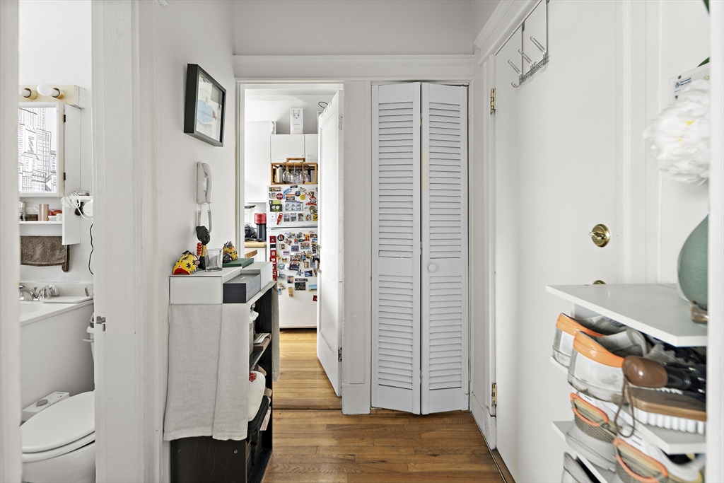 Studio bed, 1 bath apartment for rent at 1677 Commonwealth Ave Unit 18, Brighton — photo 8 of 15