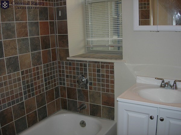 1 bed, 1 bath apartment for rent at 1677 Commonwealth Ave Unit 8, Brighton — photo 4 of 12