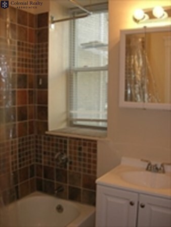 1 bed, 1 bath apartment for rent at 1677 Commonwealth Ave Unit 8, Brighton — photo 5 of 12
