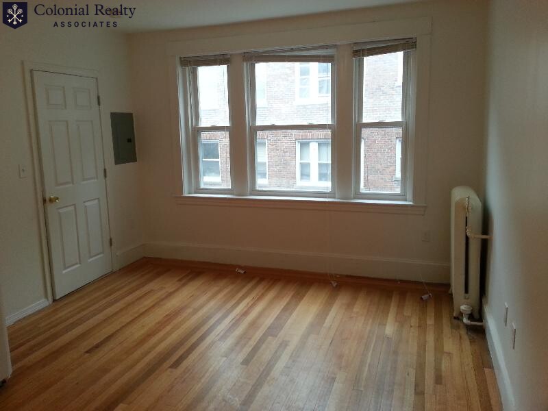 2 bed, 1 bath apartment for rent at 1679 Commonwealth Ave Unit 67, Brighton — photo 3 of 7