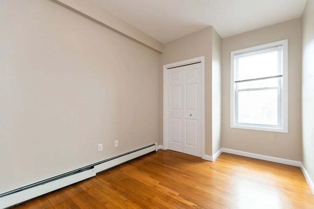 3 bed, 1 bath apartment for rent at 168 Allston St Unit 2, Allston — photo 7 of 9