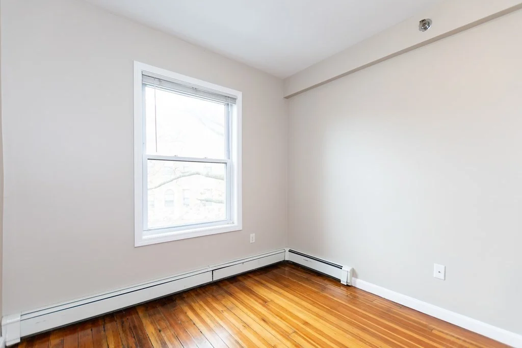 3 bed, 1 bath apartment for rent at 168 Allston St Unit 2, Allston — photo 6 of 9