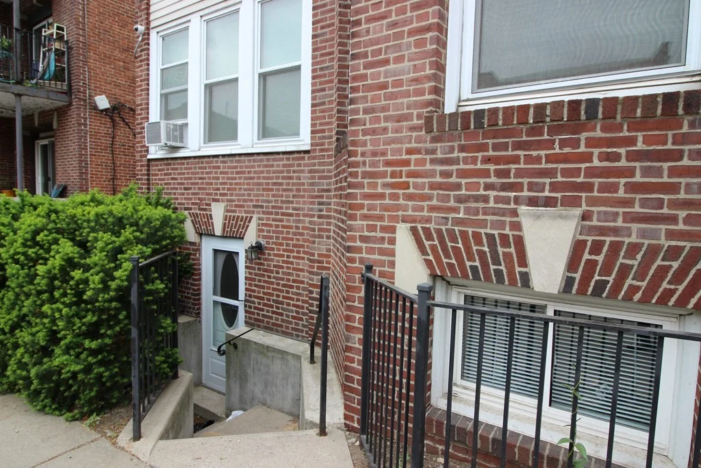 2 bed, 1 bath apartment for rent at 168 Allston St Unit 7, Allston — photo 1 of 9