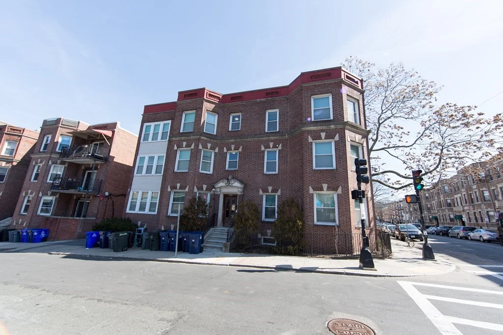 2 bed, 1 bath apartment for rent at 168 Allston St Unit 7, Allston — photo 2 of 9