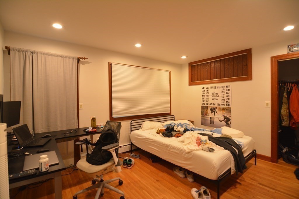 4 bed, 2 bath apartment for rent at 168 Auburn St Unit A, Cambridgeport — photo 8 of 16