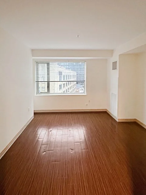 2 bed, 2 bath apartment for rent at 168 Brookline Ave Unit 1025, Fenway — photo 8 of 10