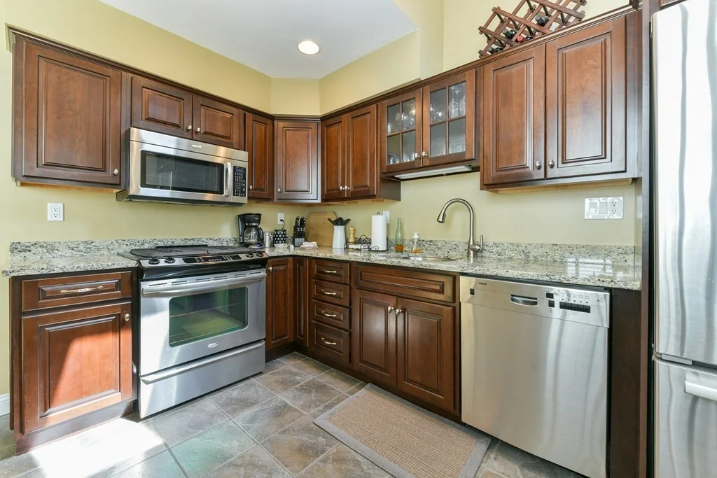 2 bed, 1 bath apartment for rent at 168 Bunker Hill St Unit 0, Charlestown