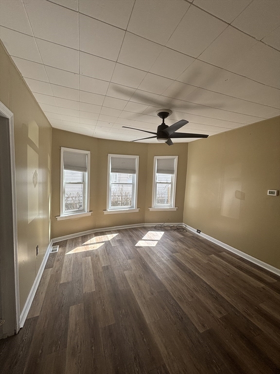 3 bed, 1 bath apartment for rent at 168 Dewey Unit 1, Worcester — photo 15 of 17