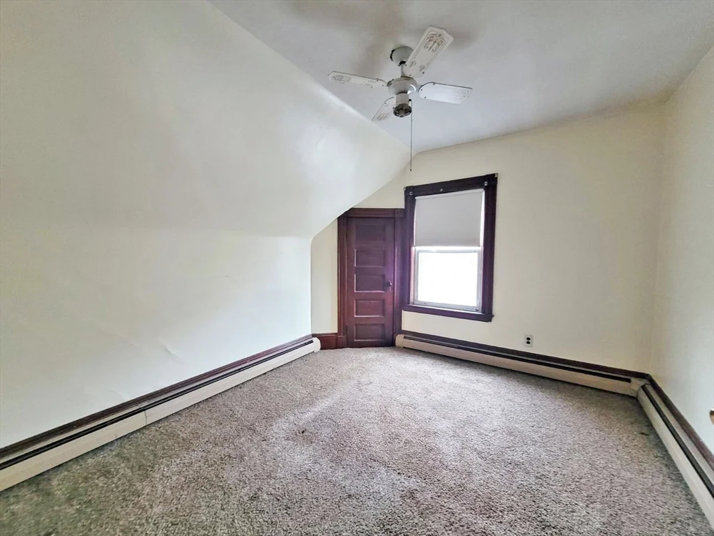 2 bed, 1 bath apartment for rent at 168 Elm St Unit 3, Wellington-Harrington — photo 6 of 12