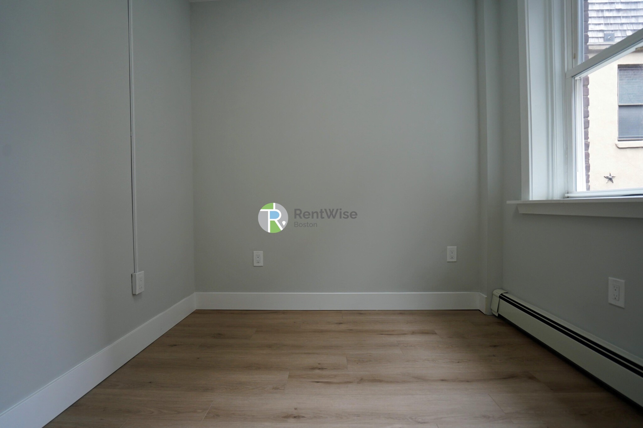 3 bed, 1 bath apartment for rent at 168 Endicott St Unit 3, North End — photo 10 of 17