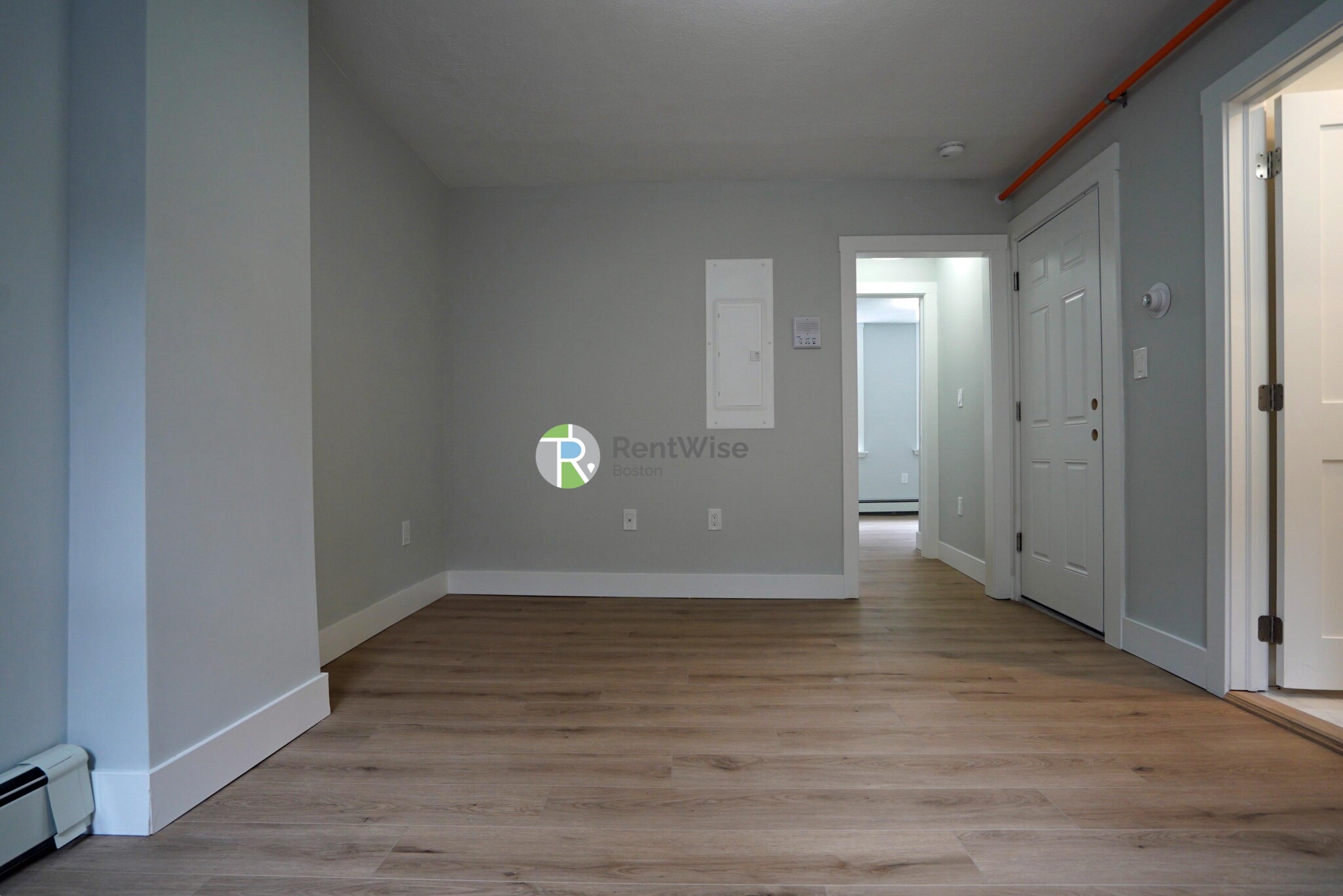 3 bed, 1 bath apartment for rent at 168 Endicott St Unit 3, North End — photo 3 of 17