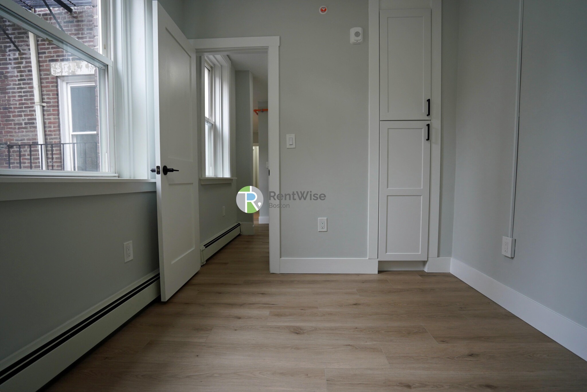 3 bed, 1 bath apartment for rent at 168 Endicott St Unit 3, North End — photo 8 of 17