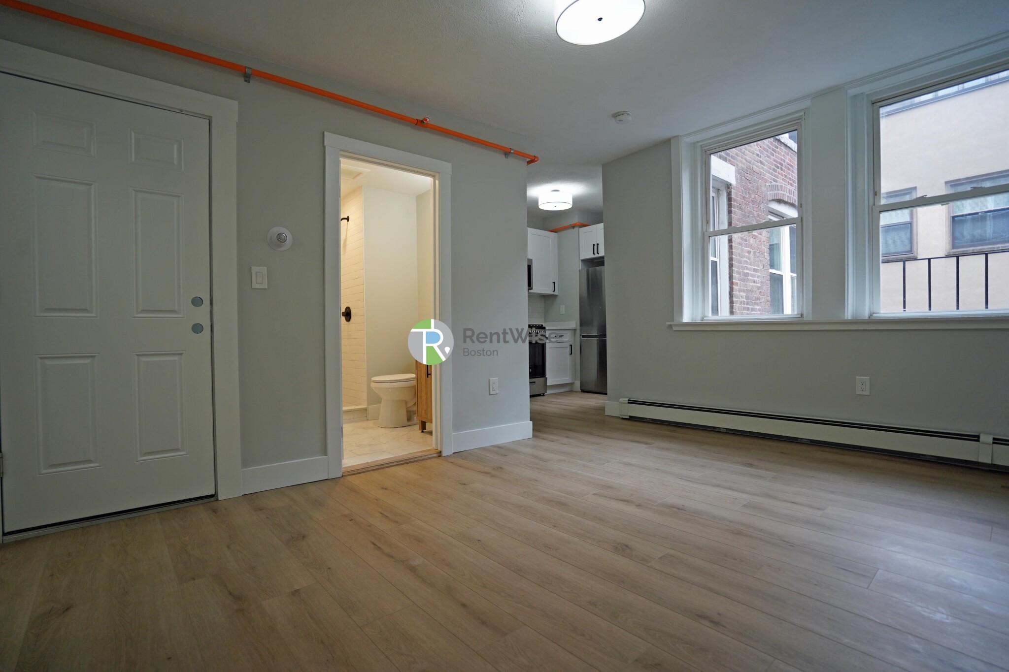 3 bed, 1 bath apartment for rent at 168 Endicott St Unit 4, North End — photo 2 of 17