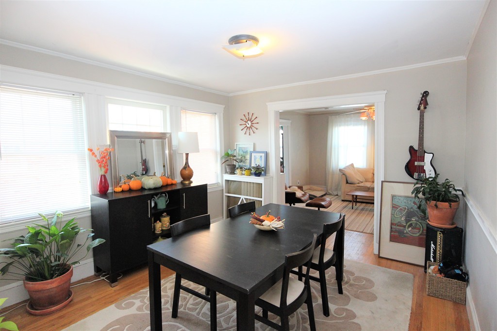 2 bed, 1 bath apartment for rent at 168 Faneuil St Unit 2, Brighton — photo 4 of 19