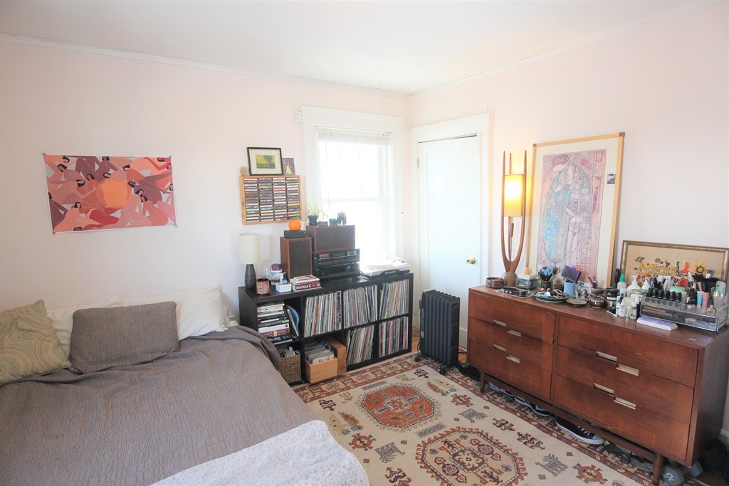 2 bed, 1 bath apartment for rent at 168 Faneuil St Unit 2, Brighton — photo 11 of 19