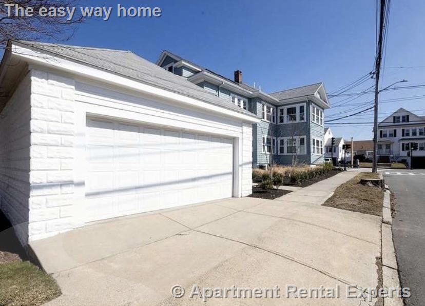 4 bed, 3 bath apartment for rent at 168 Forest St Unit 1, Medford Square — photo 43 of 54