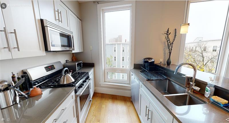 2 bed, 3 bath apartment for rent at 168 Hampshire St Unit 4, Inman Square — photo 3 of 19