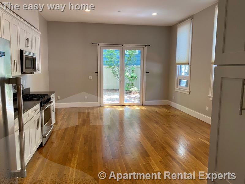 1 bed, 1 bath apartment for rent at 168 Hampshire Unit 1A, Central Square — photo 4 of 11