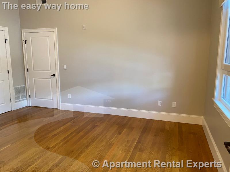 1 bed, 1 bath apartment for rent at 168 Hampshire Unit 1A, Central Square — photo 7 of 11