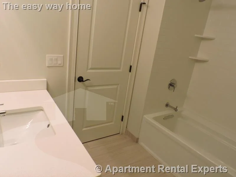 2 bed, 2 bath apartment for rent at 168 Hampshire Unit 3A, Central Square — photo 16 of 17