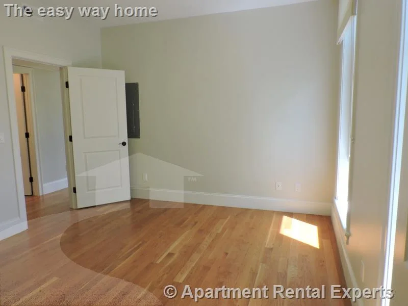 2 bed, 2 bath apartment for rent at 168 Hampshire Unit 3A, Central Square — photo 8 of 17