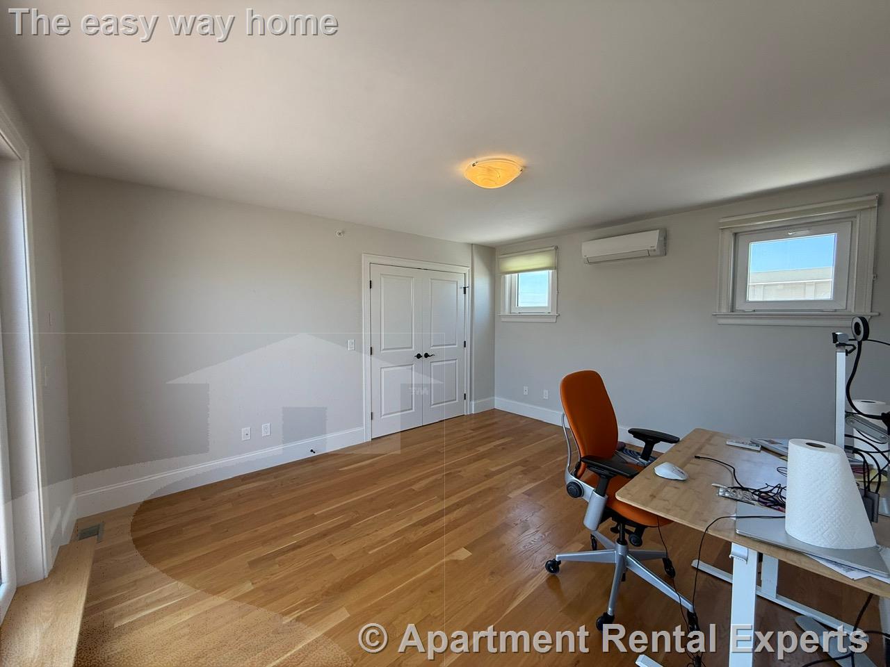 3 bed, 3 bath apartment for rent at 168 Hampshire Unit 4A, Central Square — photo 7 of 20