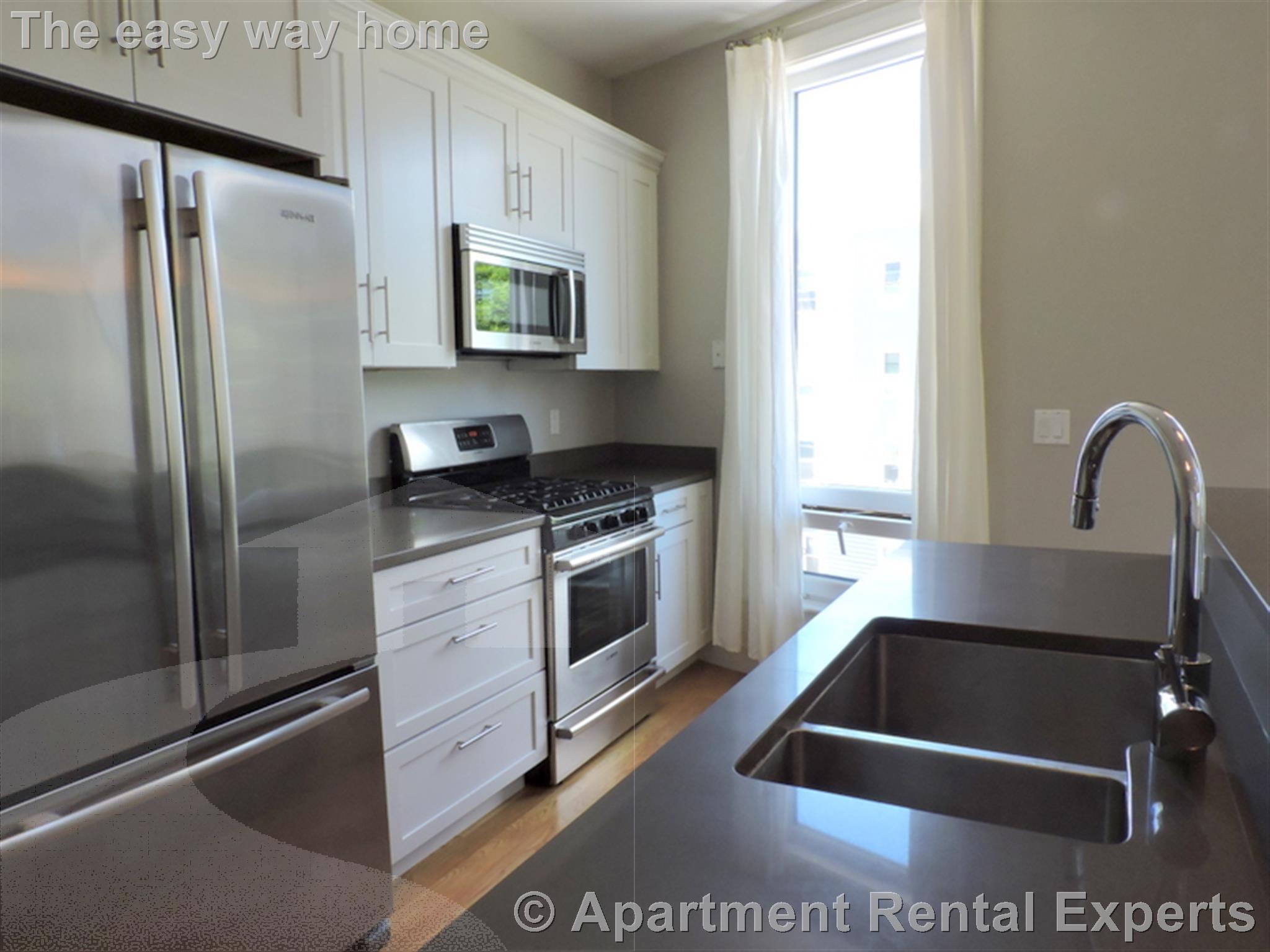3 bed, 3 bath apartment for rent at 168 Hampshire Unit 4A, Central Square