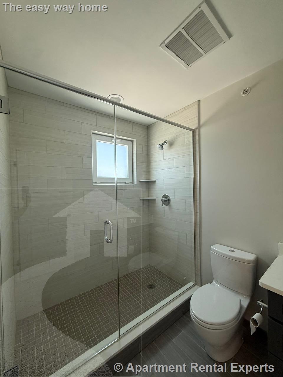 3 bed, 3 bath apartment for rent at 168 Hampshire Unit 4A, Central Square — photo 8 of 20