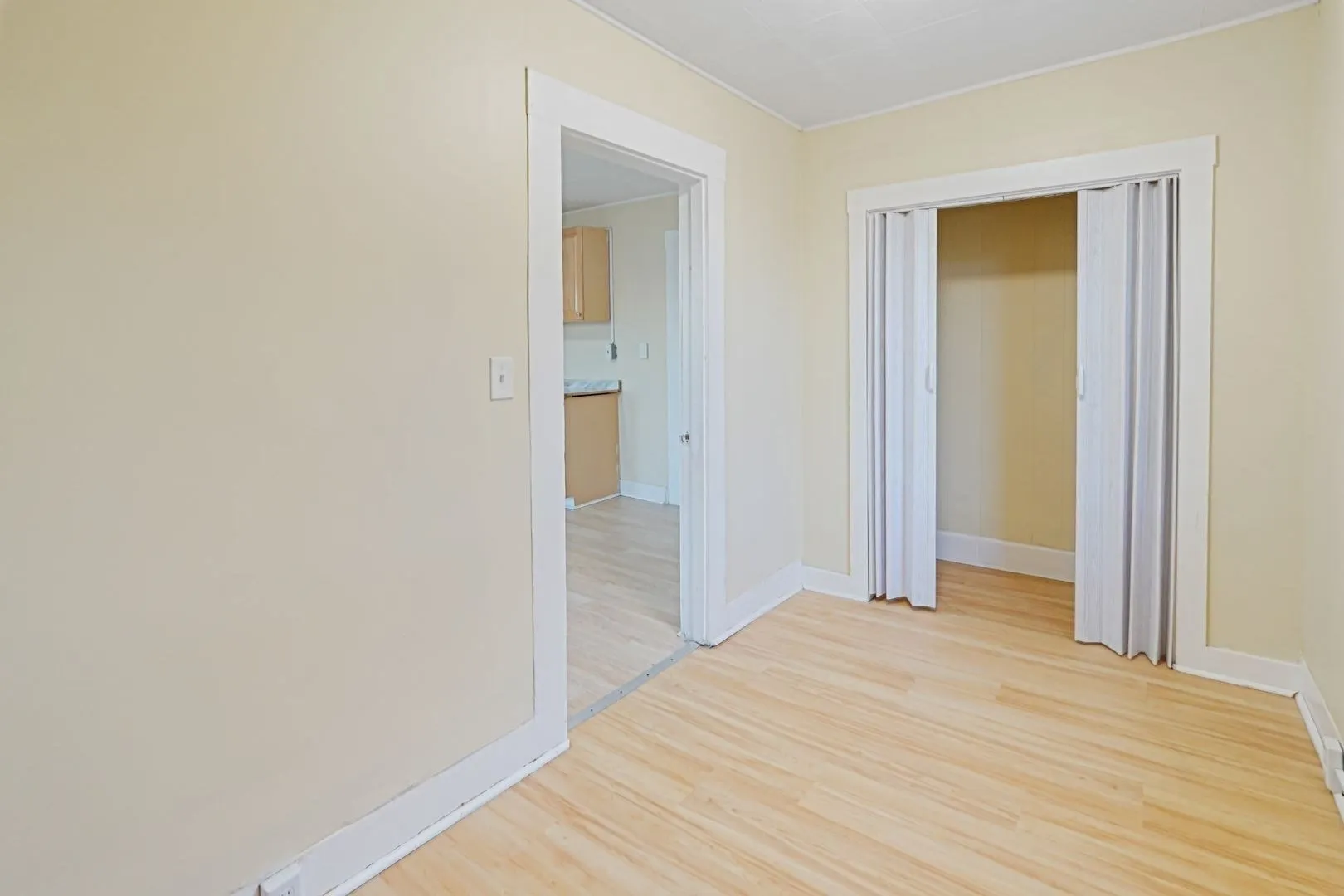 2 bed, 1 bath apartment for rent at 168 Lunenburg St Unit 2L, Fitchburg — photo 9 of 14