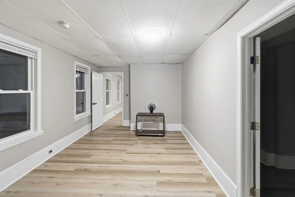 3 bed, 1 bath apartment for rent at 168 Lunenburg St Unit 3L, Fitchburg — photo 15 of 19