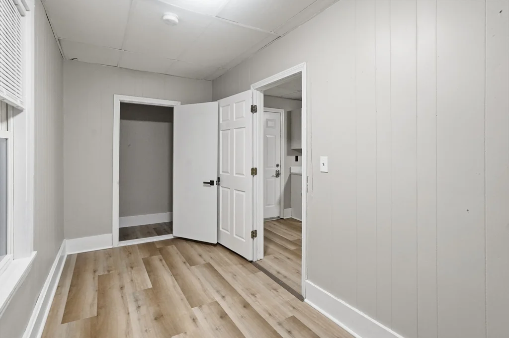 3 bed, 1 bath apartment for rent at 168 Lunenburg St Unit 3L, Fitchburg — photo 13 of 19