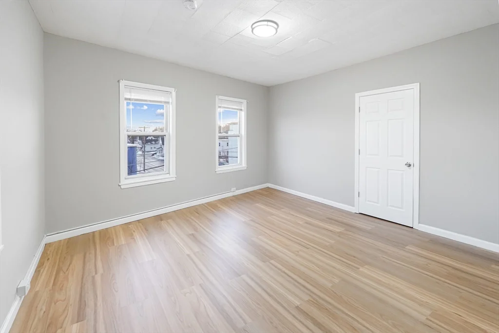 3 bed, 1 bath apartment for rent at 168 Lunenburg St Unit 3R, Fitchburg — photo 13 of 17