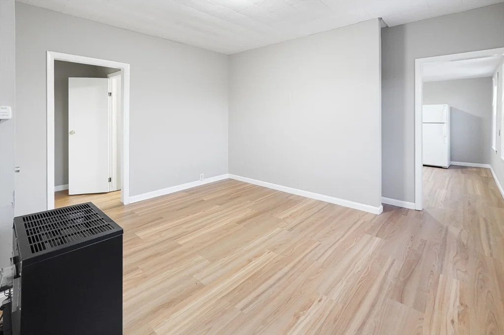 3 bed, 1 bath apartment for rent at 168 Lunenburg St Unit 3R, Fitchburg — photo 8 of 17