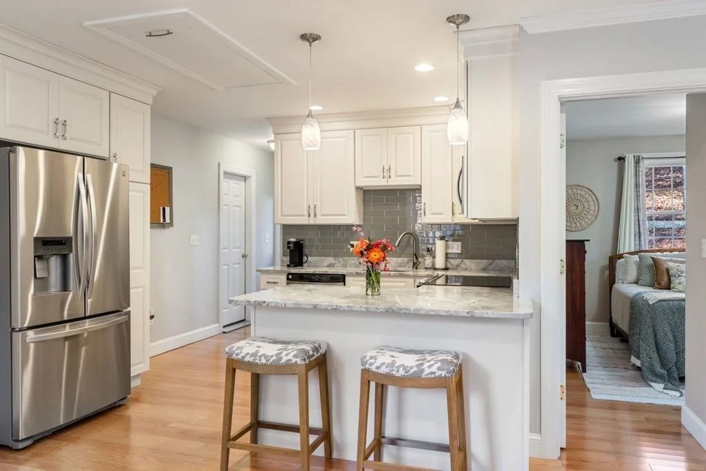1 bed, 1 bath apartment for rent at 168 Mill St Unit A, Westwood — photo 4 of 13