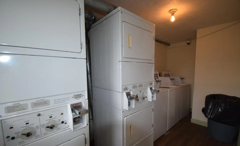 1 bed, 1 bath apartment for rent at 168 North Beacon St Unit 1, Brighton — photo 8 of 10