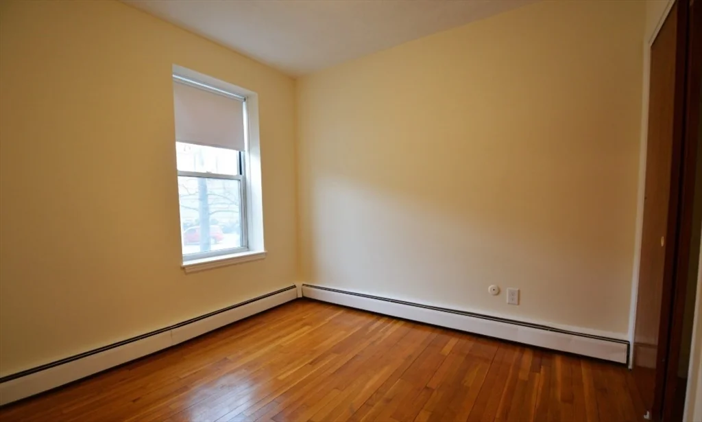 1 bed, 1 bath apartment for rent at 168 North Beacon St Unit 1, Brighton — photo 7 of 10