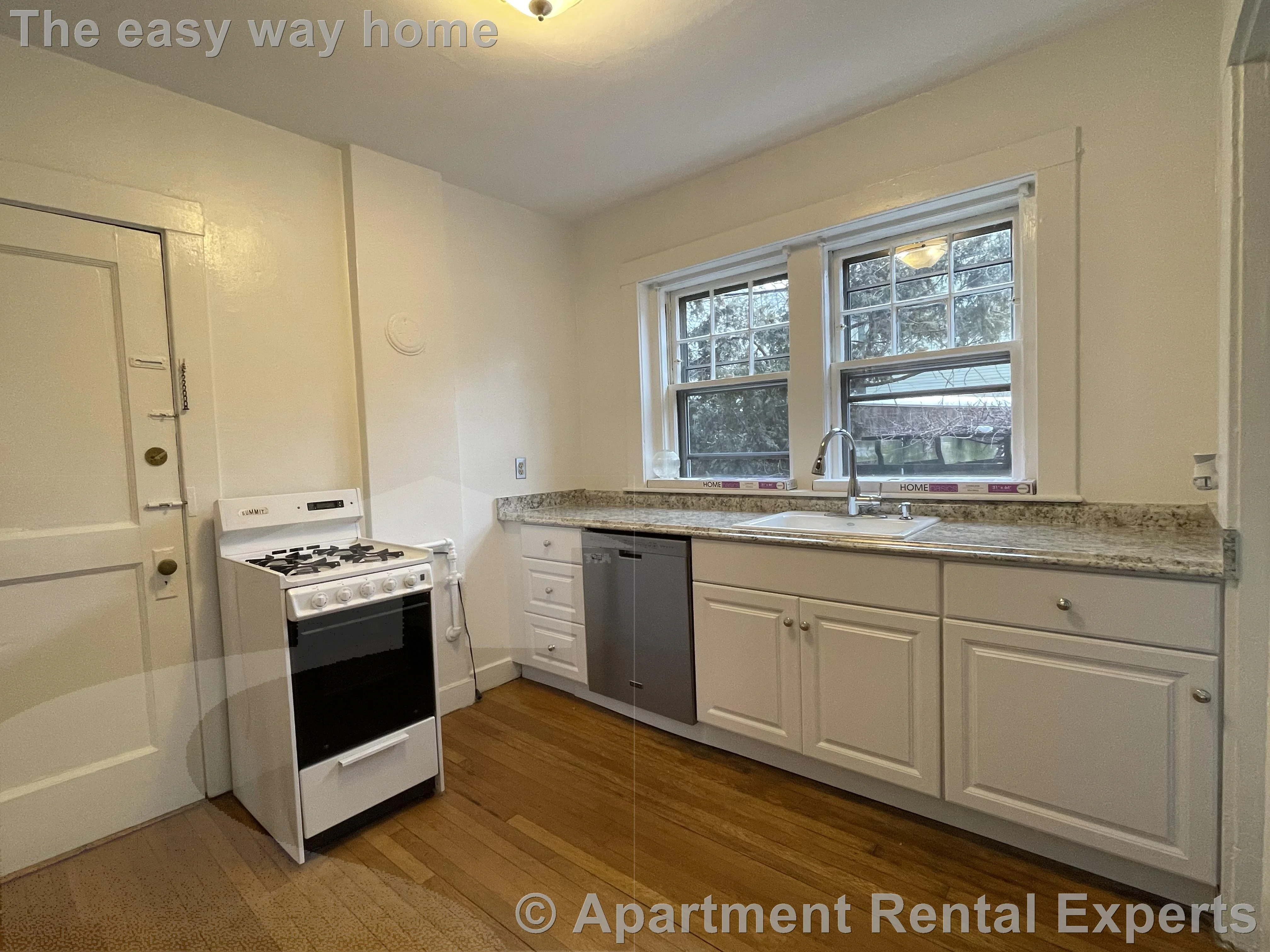 1 bed, 1 bath apartment for rent at 168 Norfolk St Unit 2, Central Square