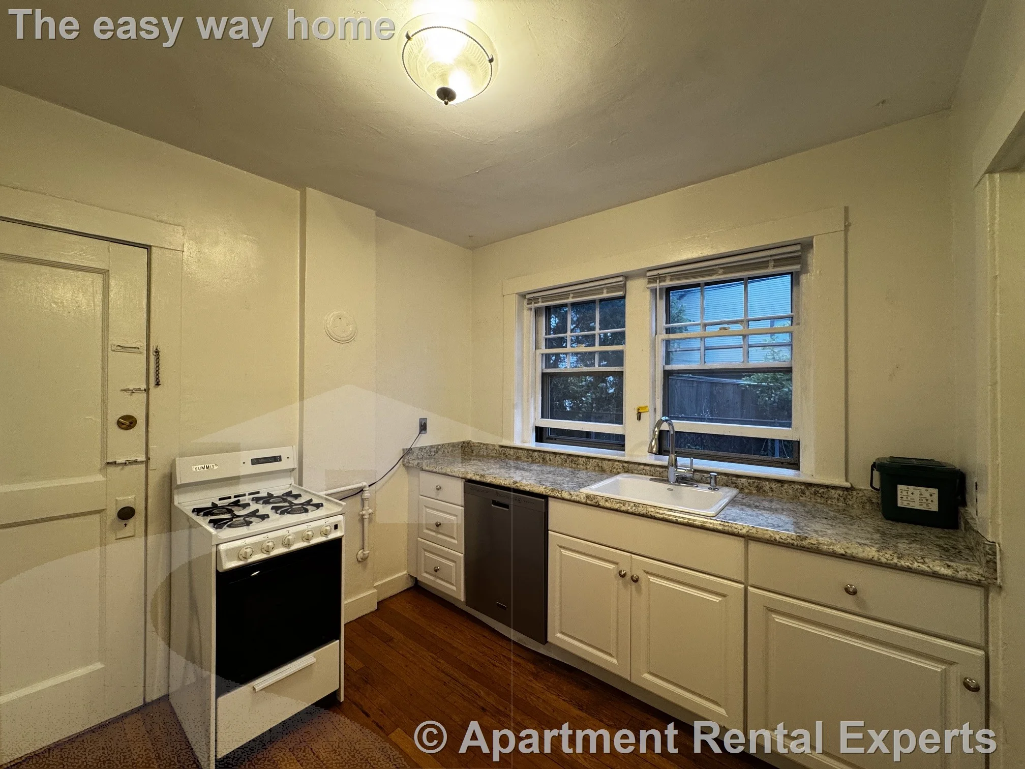 1 bed, 1 bath apartment for rent at 168 Norfolk St Unit 2, Central Square — photo 10 of 11